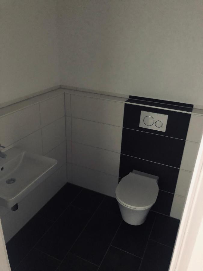 Deluxe Ferienwohnung Am Strandbad FDH Esterno foto